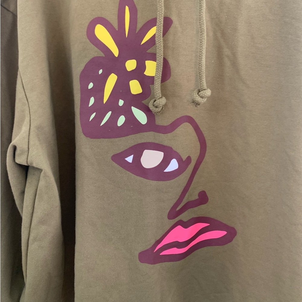 Take Pride Target Fleece Graphic Hoodie - Picture 3 of 7